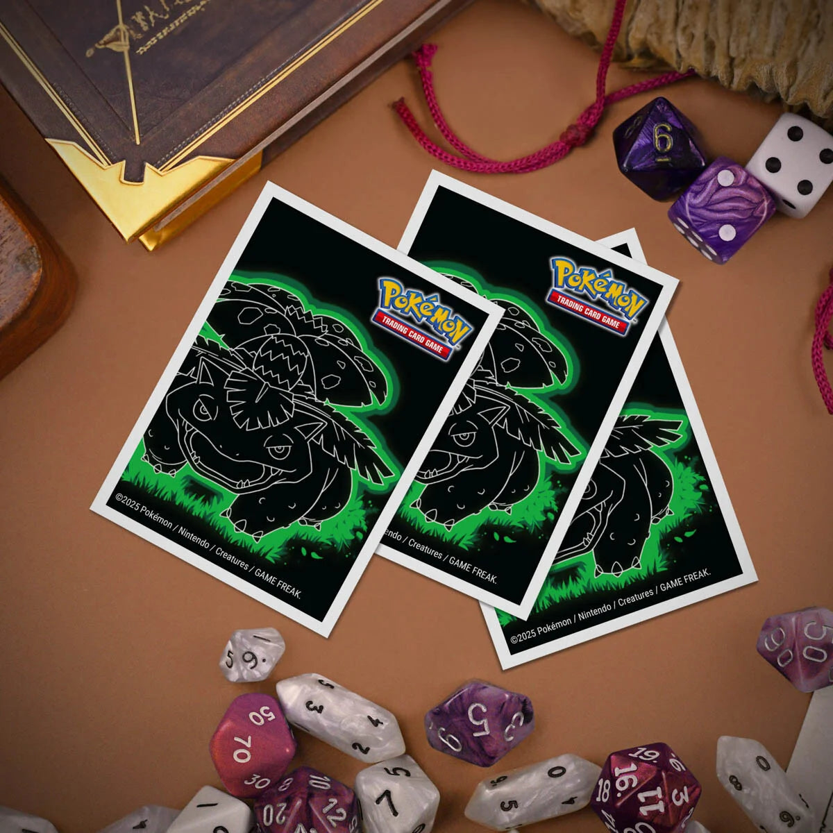 Neon Kanto: Venusaur 105ct APEX Deck Protector Sleeves